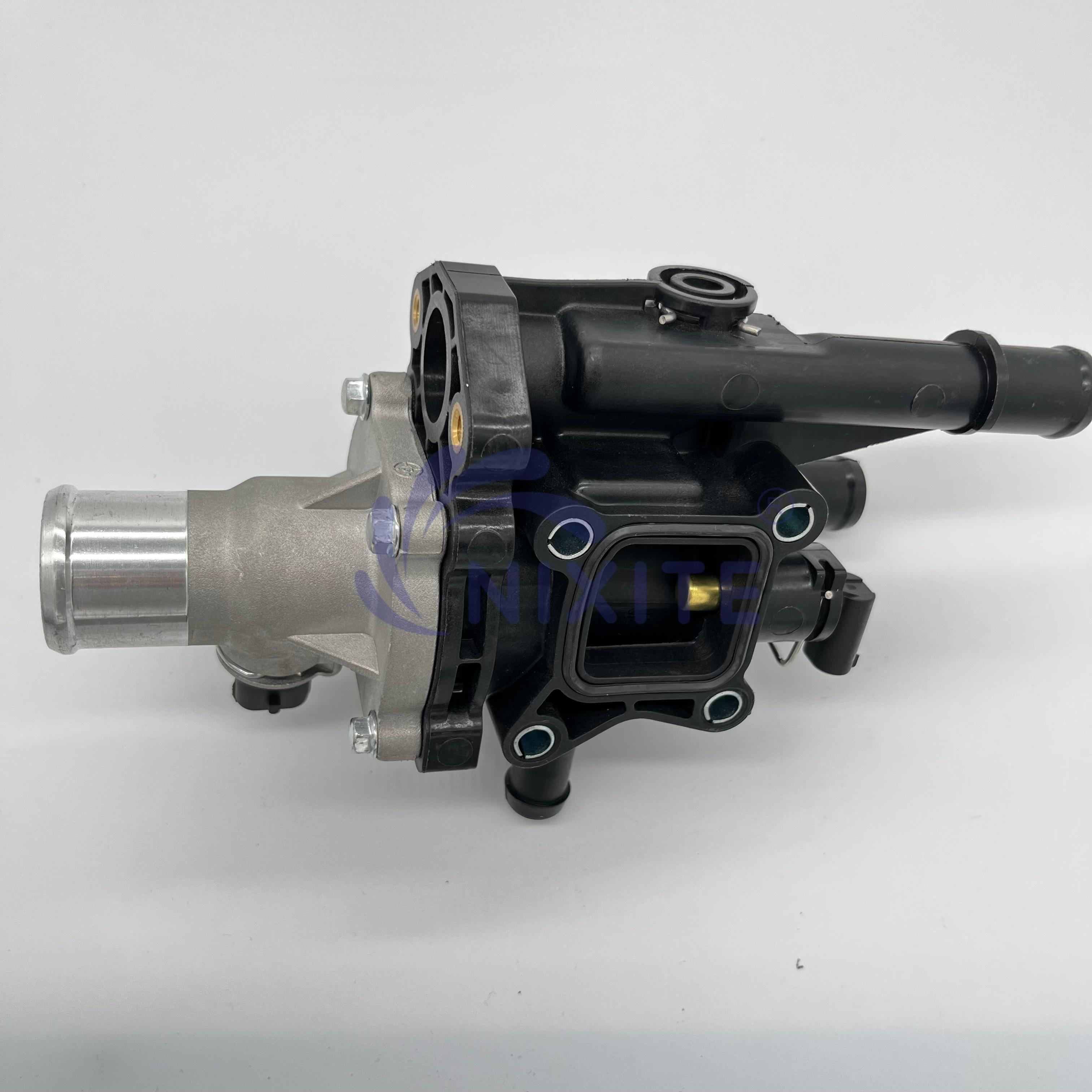 96984102, 96984104, 55577284 Engine Coolant Thermostat Housing Assembly for GM