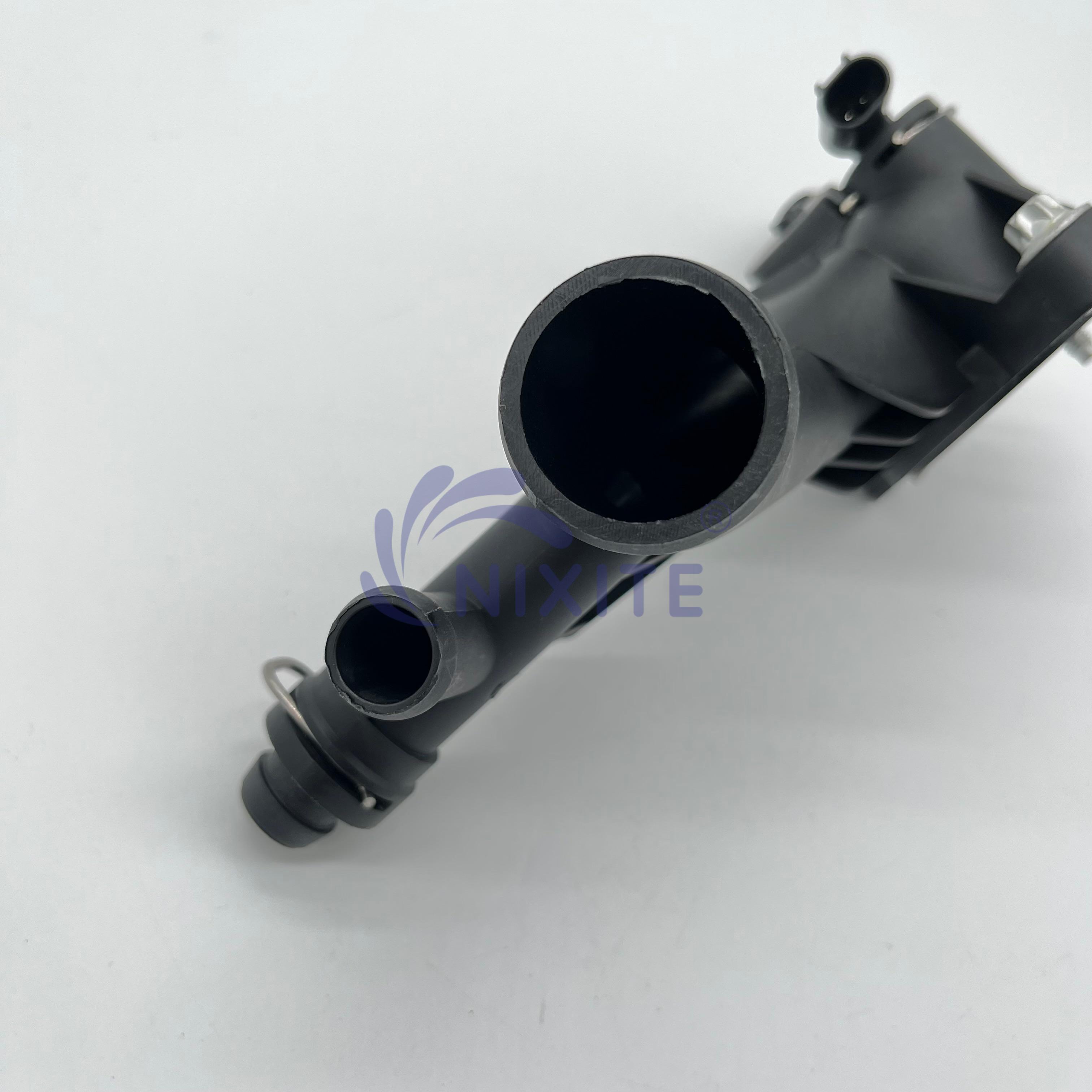 902-846, 1338489, 1338030 Engine Coolant Thermostat Housing Assembly for GM