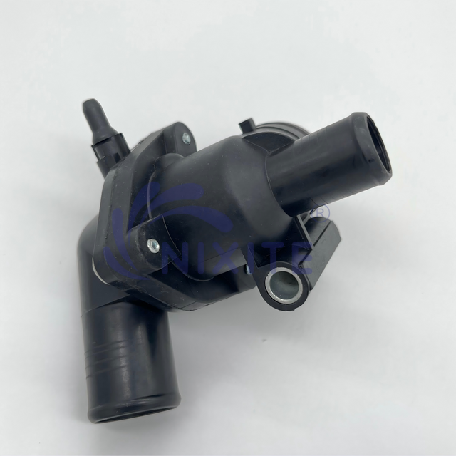 1126704, 1125144, 1096283, XS7Q8A586AE Engine Coolant Thermostat Housing Assembly