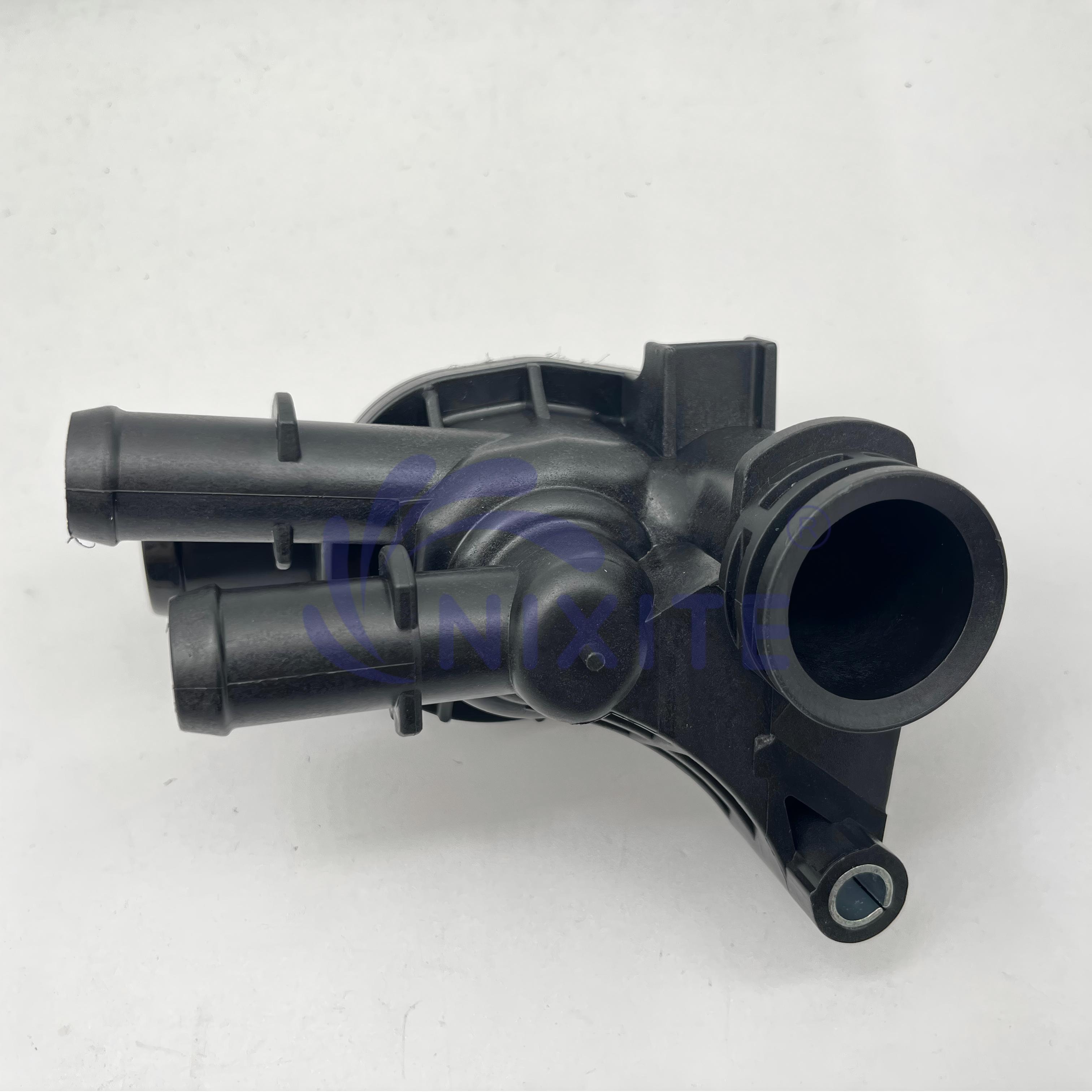 DS7G 9K478 DA, FJ5G6L084CC, DS7Z8592F Engine Coolant Thermostat Housing Assembly