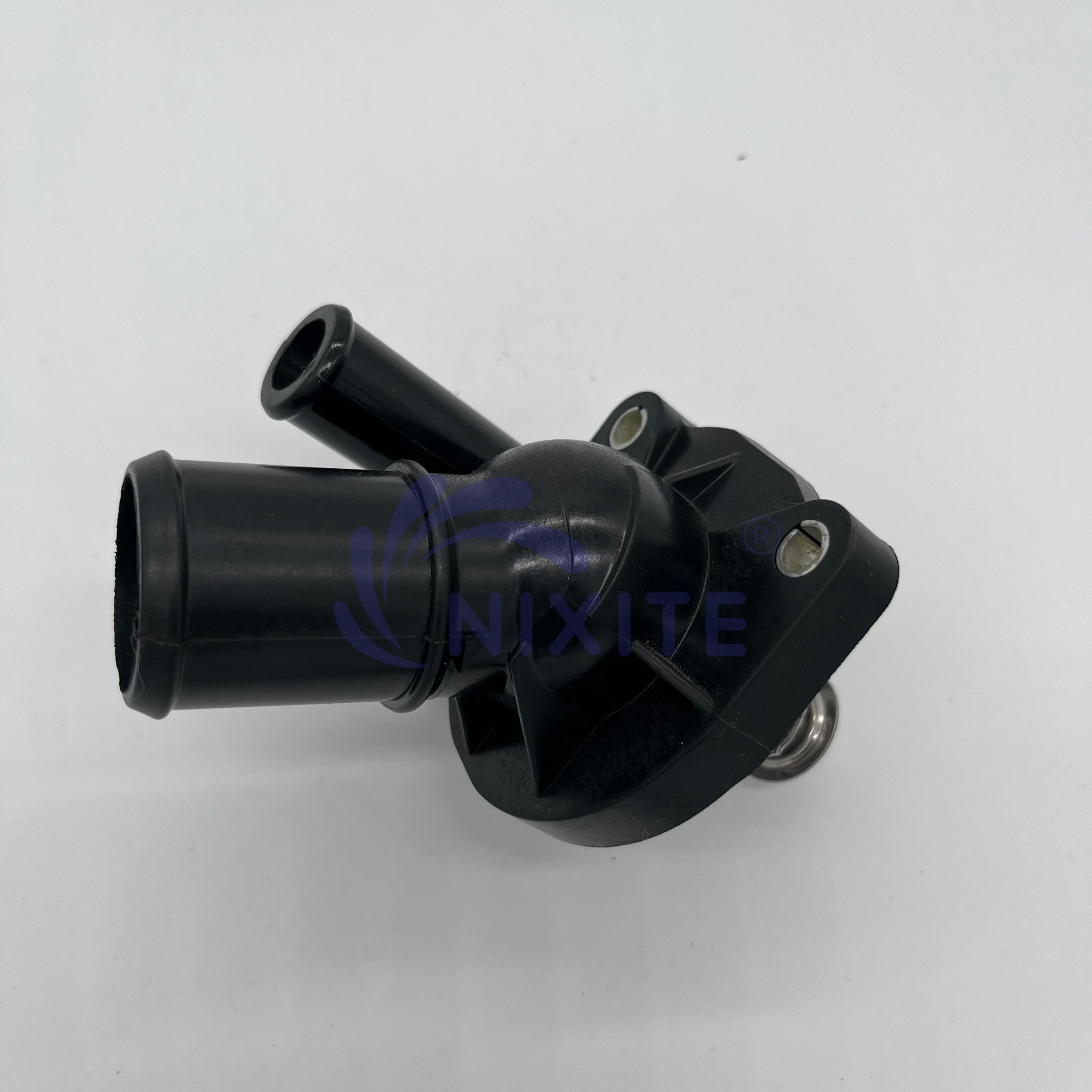 902-733, 1374191, 1462483, 1475495, 1306010-37K, 3M4G-8575A-C Engine Coolant Thermostat Housing Assembly