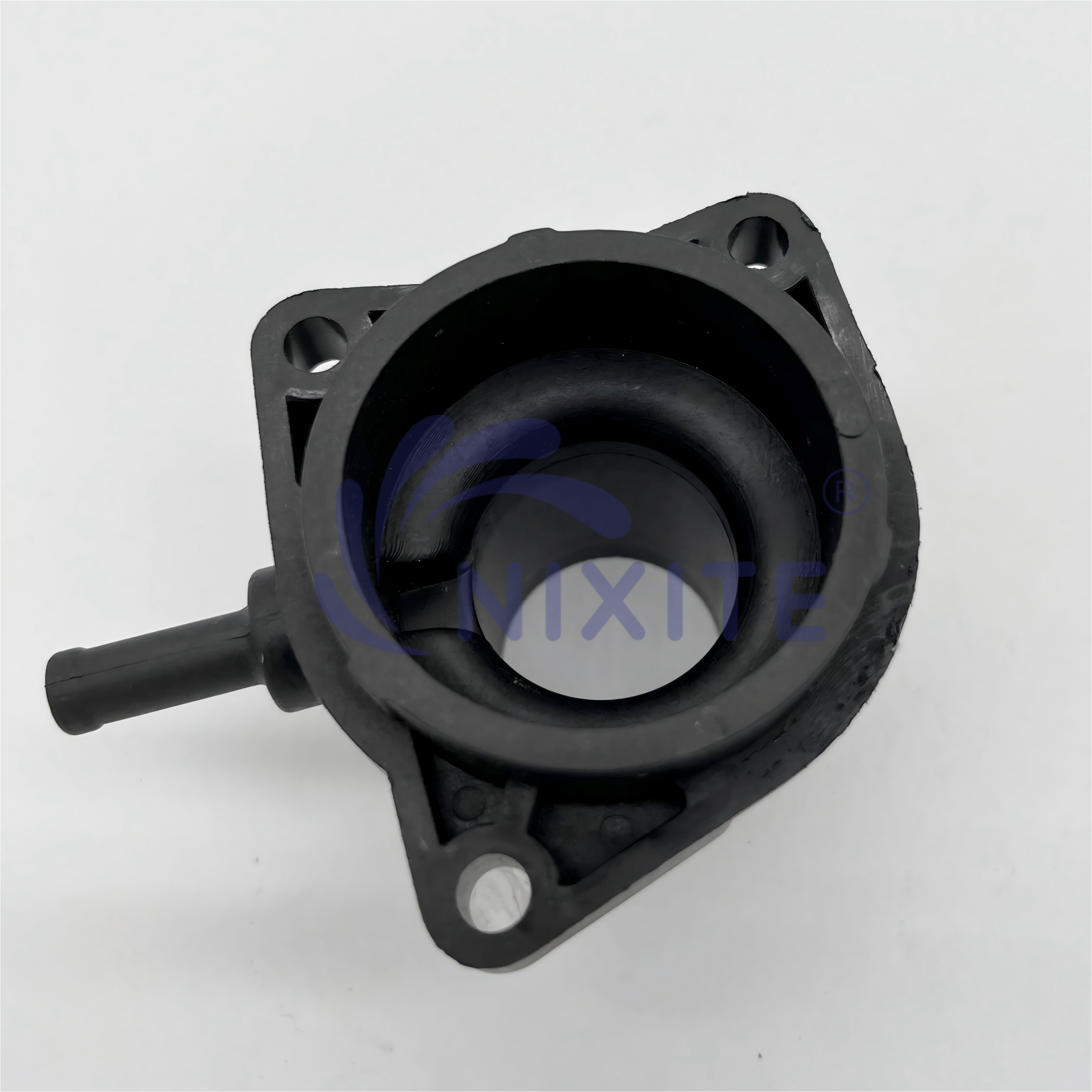 1109329, 1115486, XS4G8594AB, XS4Z-8592-AC Engine Coolant Thermostat Housing Water Flange