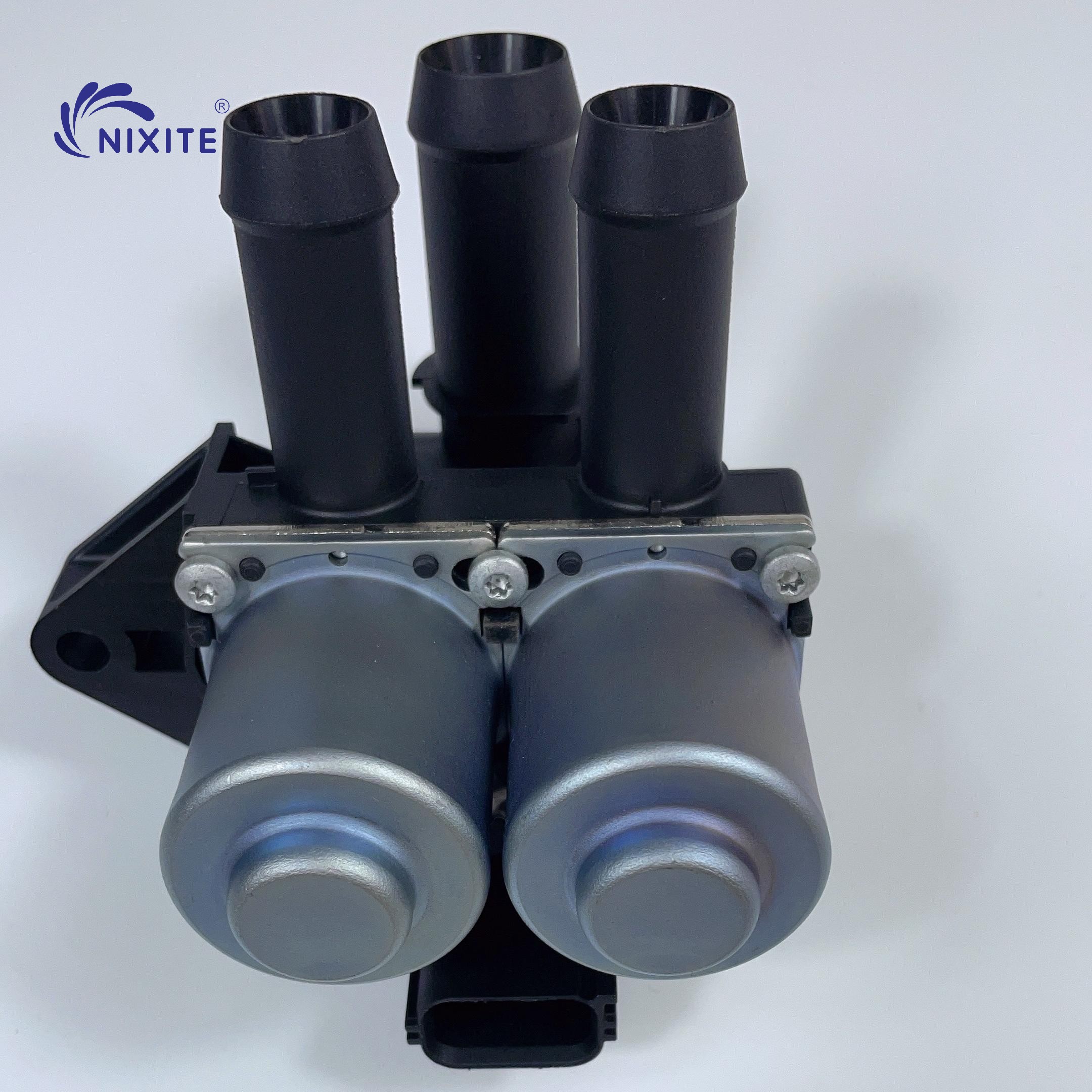 XR840091 Heater Valve for FORD