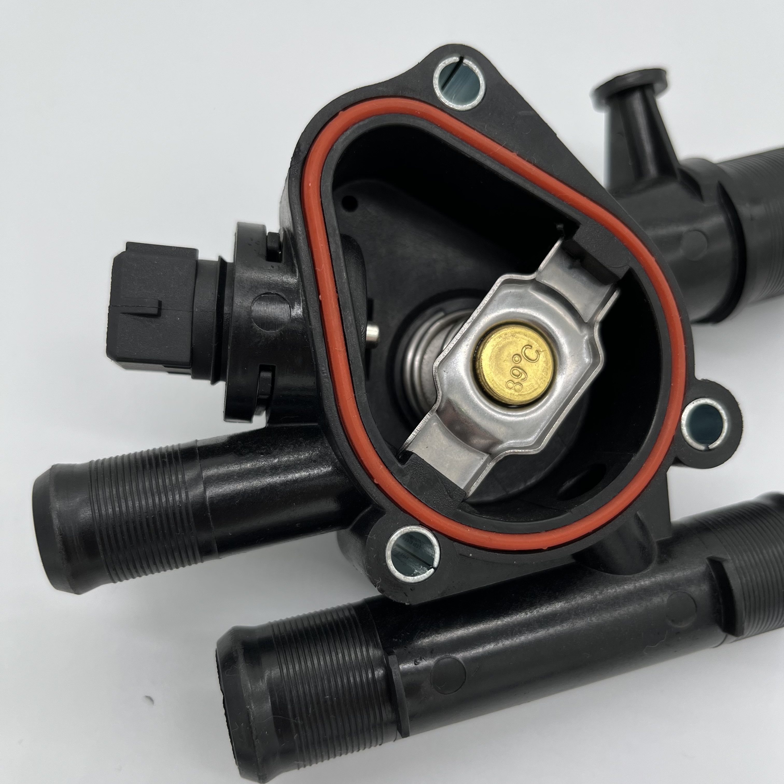 8200674366, 8200112054, 11060-00QF Engine Coolant Thermostat Housing Assembly for RENAULT