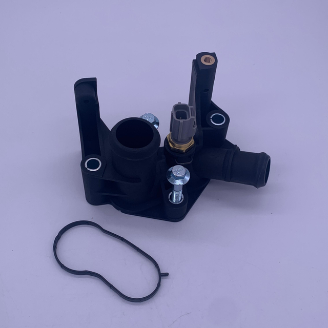 902-230, 1531004, 1301772, 7M5G-8K556-AC Engine Coolant Thermostat Housing Water Flange