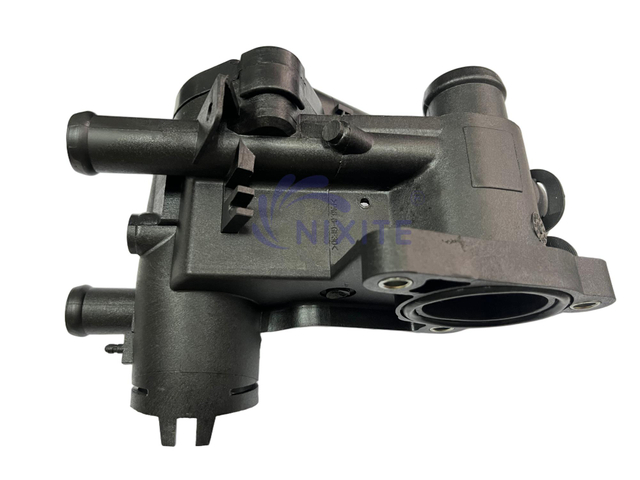 032 121 111CG, 032 121 111DE Engine Coolant Thermostat Housing Assembly for VW SKODA