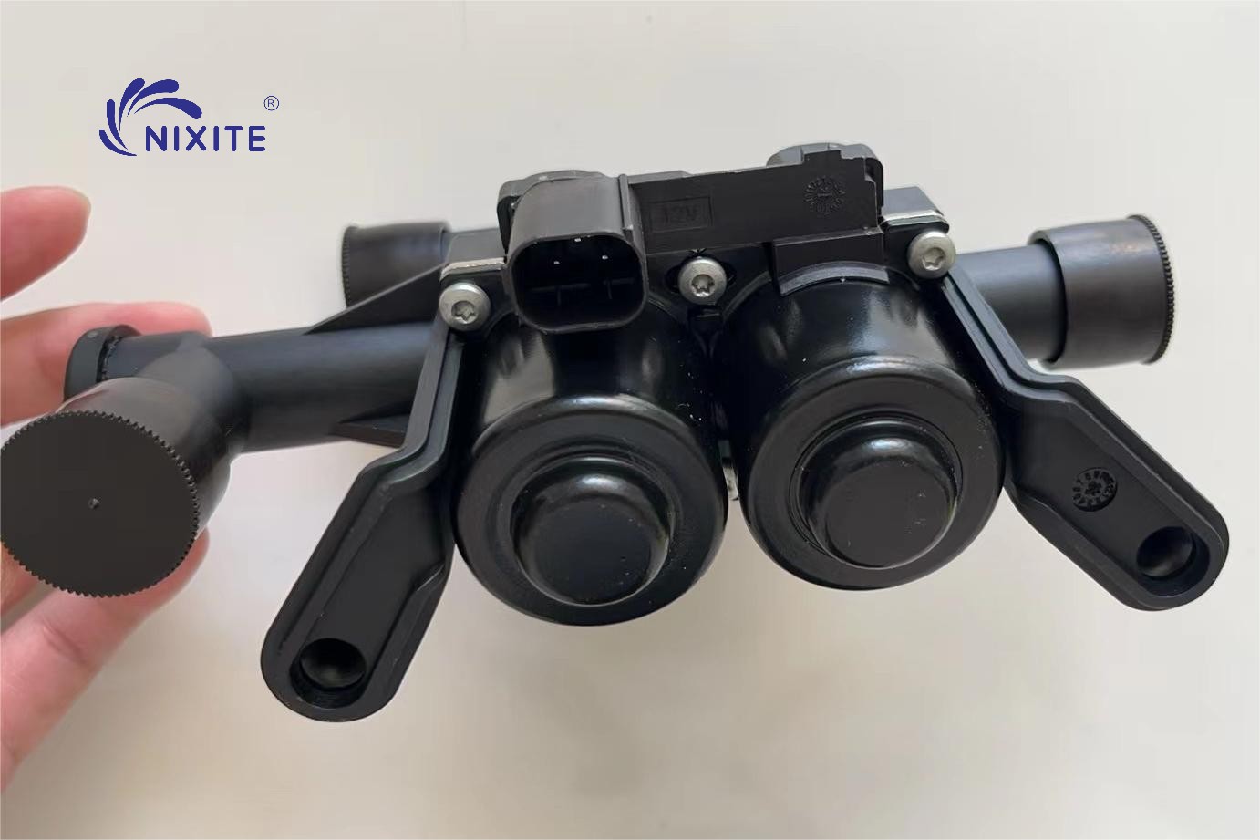 64119310349, 64119119164 Heater Valve for BMW