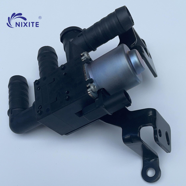 CT43-18C310-AB, CT4Z-18495-A Heater Valve for FORD