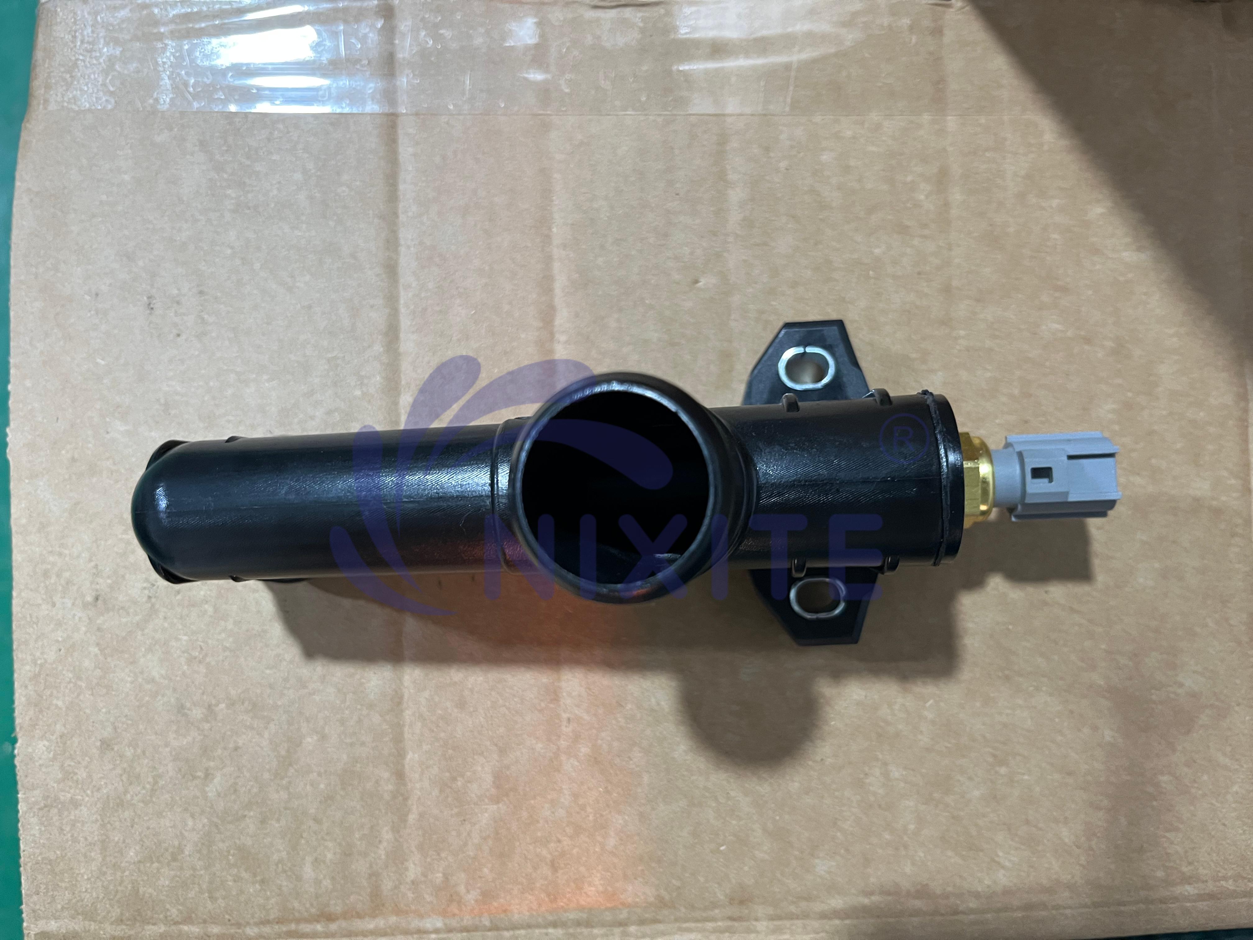 KM-4793, CH9811, YL8Z8548BL, YL8Z-8548-BL Engine Coolant Thermostat Housing Water Flange