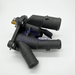 4M5G-6L721-GA, 4M5G 6L721 GB, 1345512, 1319183 Engine Coolant Thermostat Housing Assembly