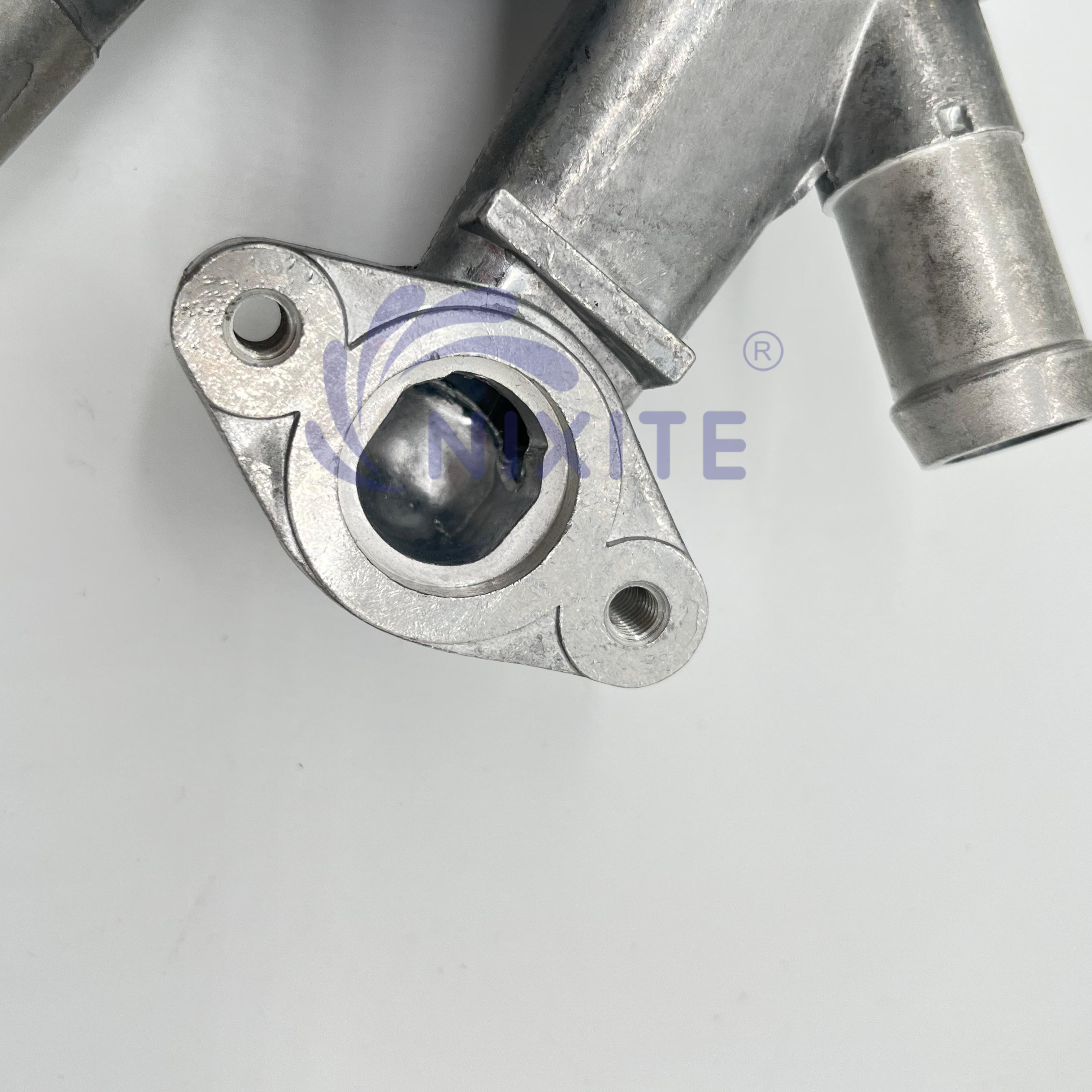 BM5Z8592B, BM5Z8592C, 1692915, 1709827 Engine Coolant Aluminium Thermostat Housing Assembly