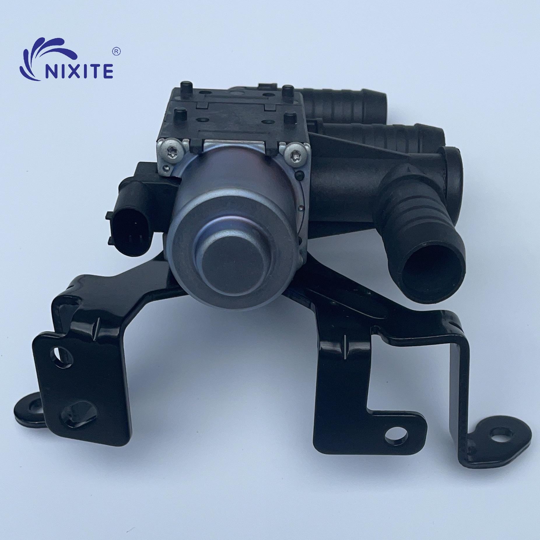 CT43-18C310-AB, CT4Z-18495-A Heater Valve for FORD