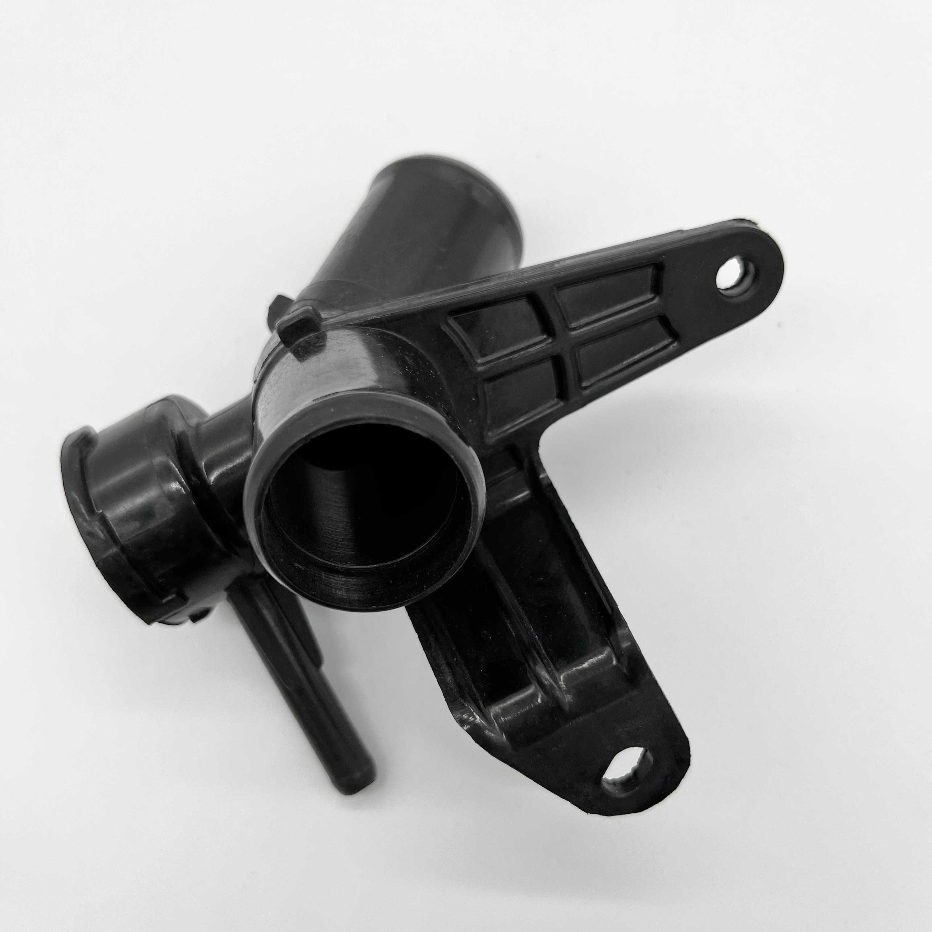 16502-37010 Engine Coolant Thermostat Housing Water Flange for TOYOTA