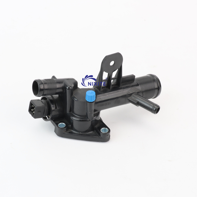 8200954289, 110603046R, 110608876R Engine Coolant Thermostat Housing Assembly for RENAULT