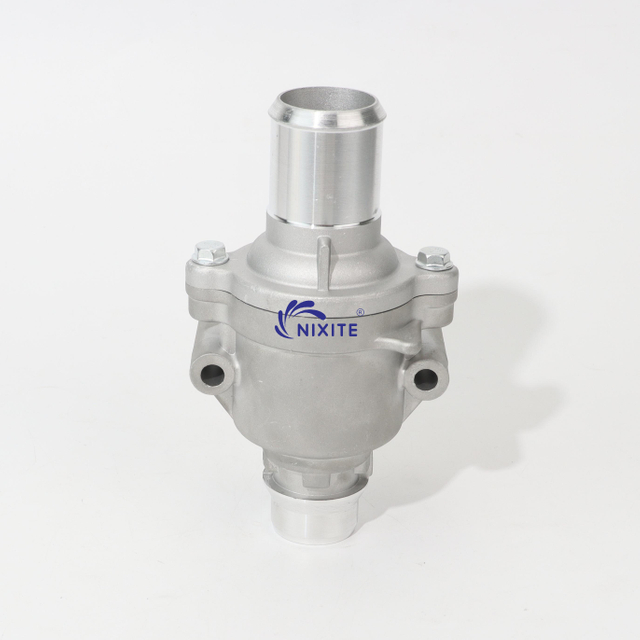 22046574, BR3E-8A587-MC, BR3E-8A587-LC Engine Coolant Aluminium Thermostat Housing Assembly