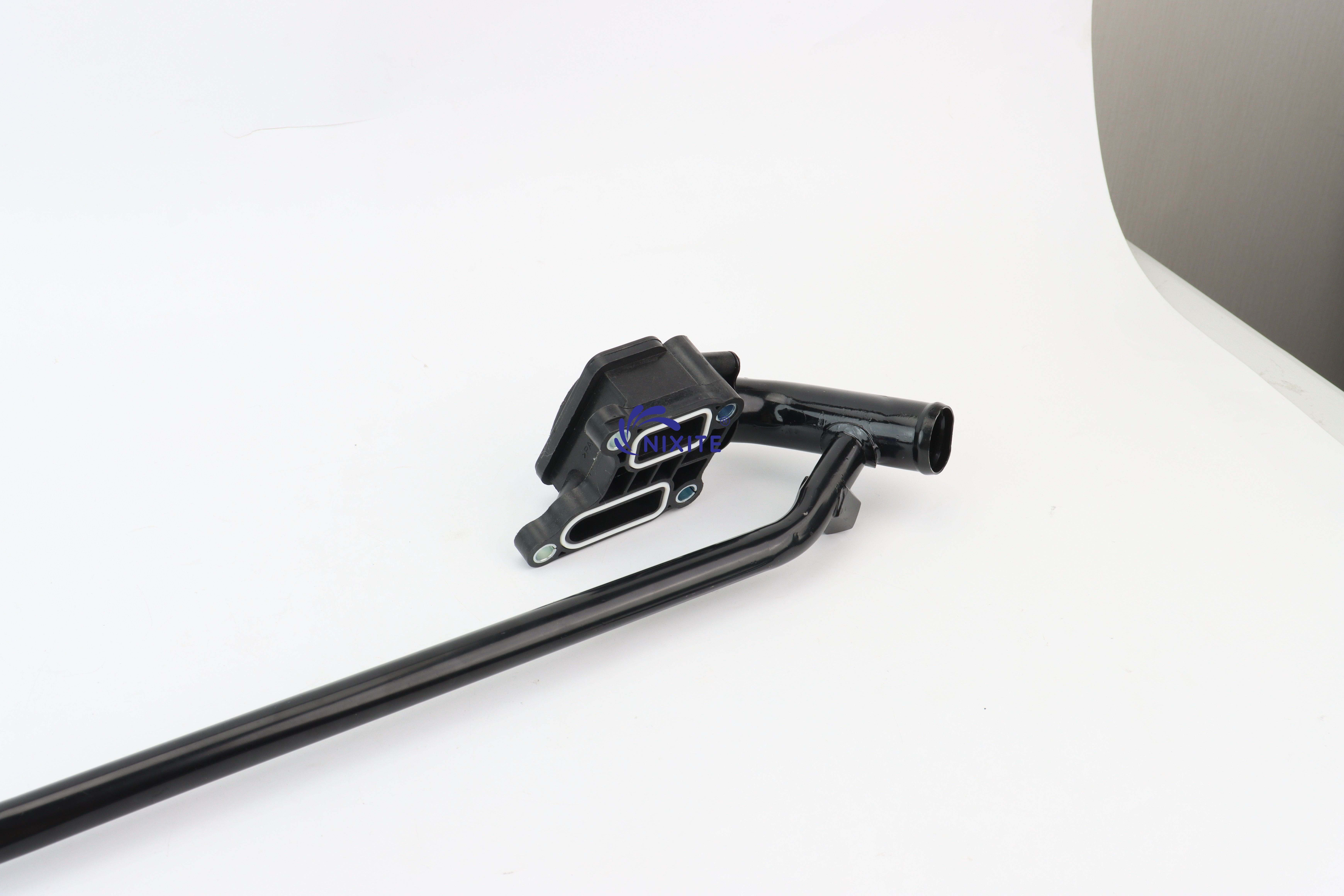 5017183AB, 4663723AF Engine Coolant Water Flange for CHRYSLER DODGE JEEP