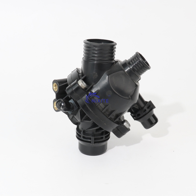 11537549476, 1153 7 544 788, 11537544788, 1153 7 536 655 Engine Coolant Thermostat Housing Assembly