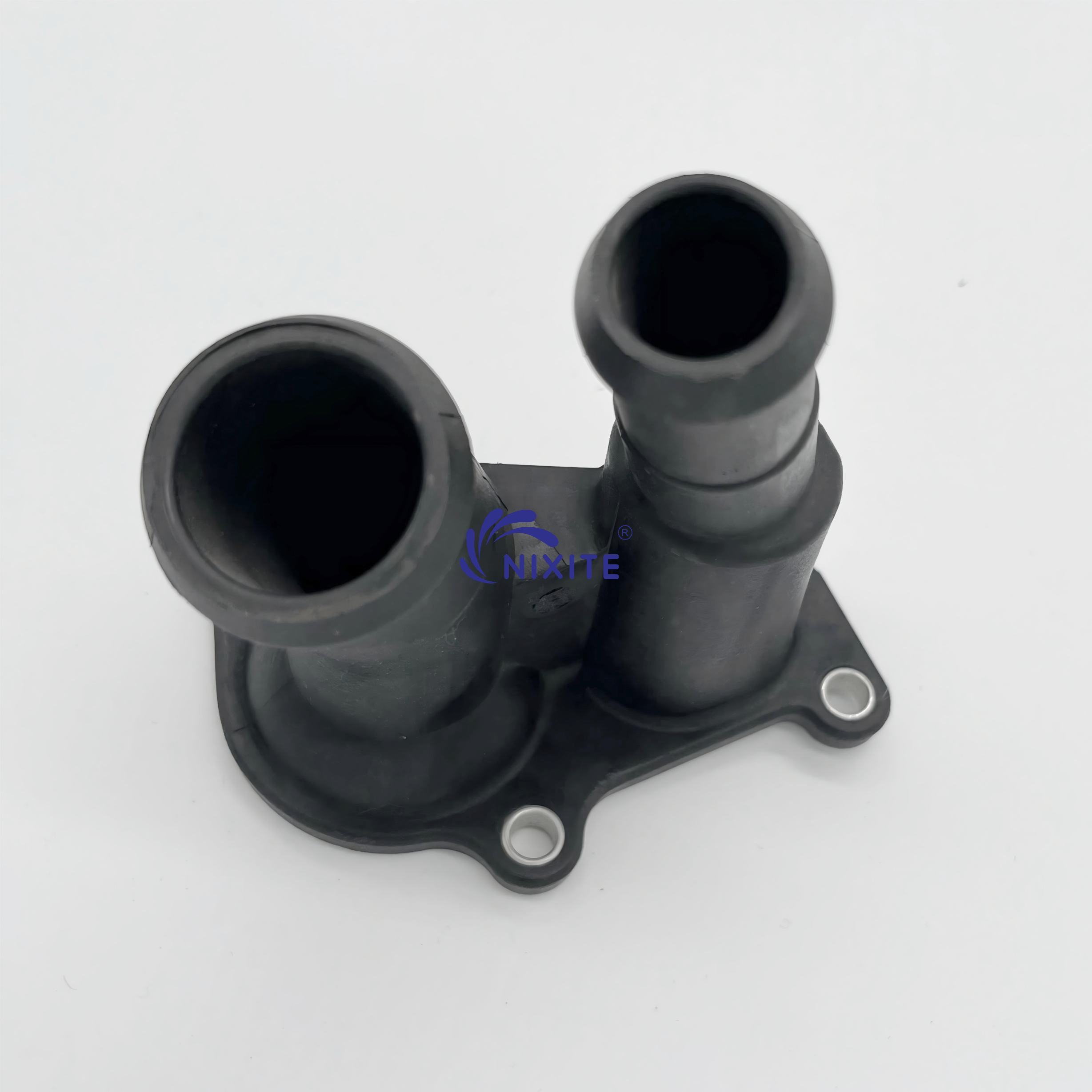 2S6G-9K478-BA, 2S6G-9K478-BC, 1557904 Engine Coolant Thermostat Housing Water Flange