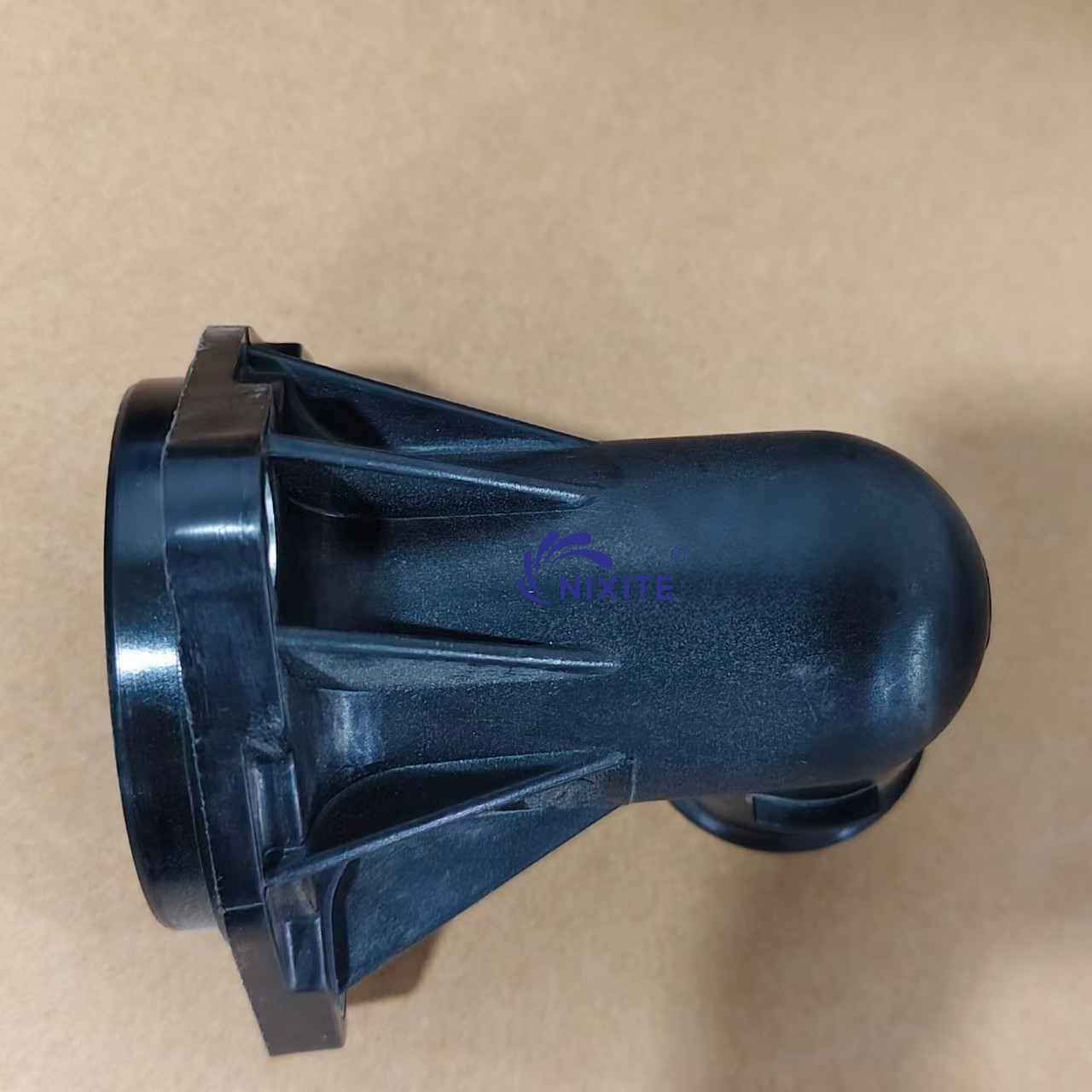 CH2069, CH2076, CH3226, CH3319, 03H121121C, 03H121121D Thermostat Housing Cover Water Flange for AUDI VW