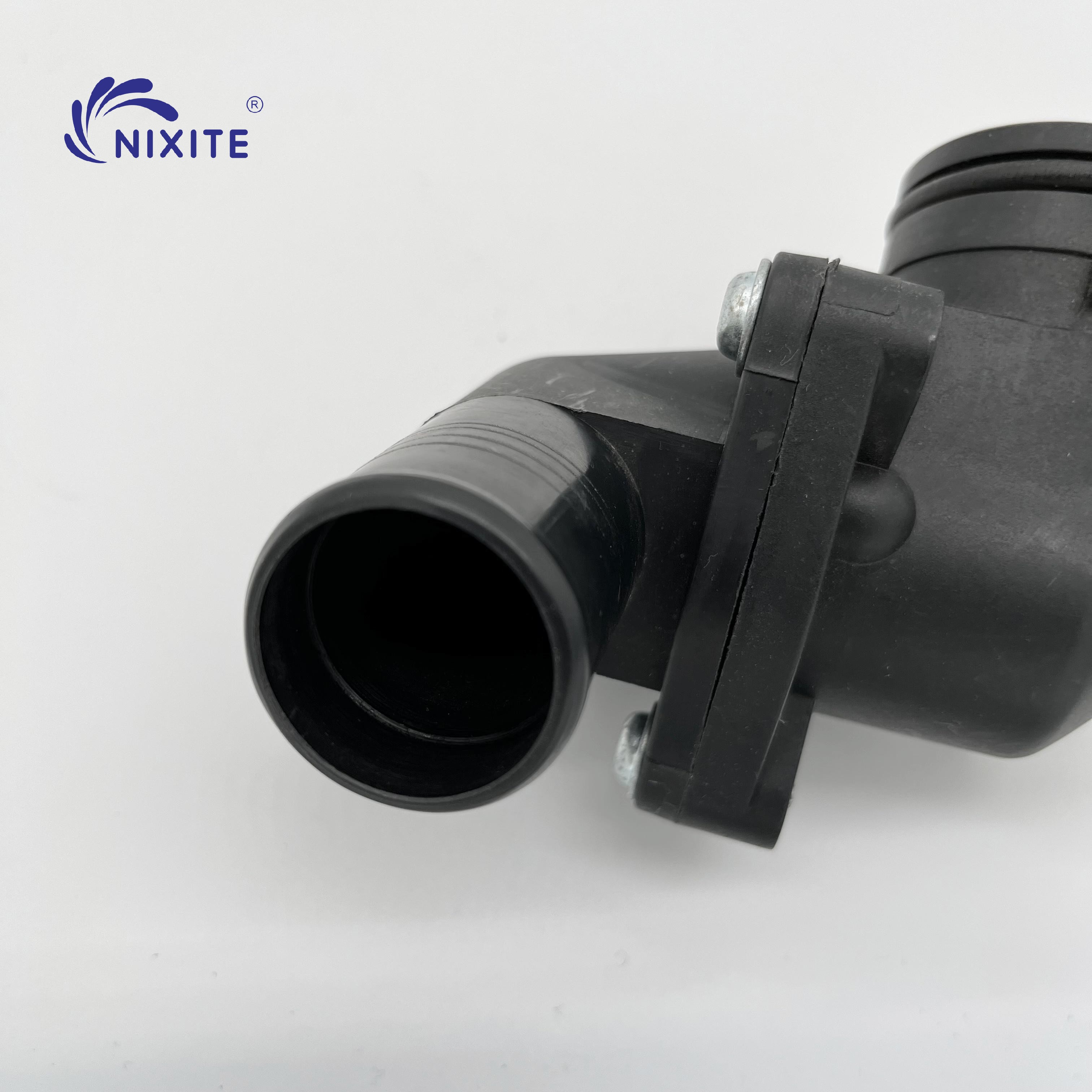 1C1Q-8A586-AC, 1C1Q-8594-AB, 1120640 Engine Coolant Thermostat Housing Assembly