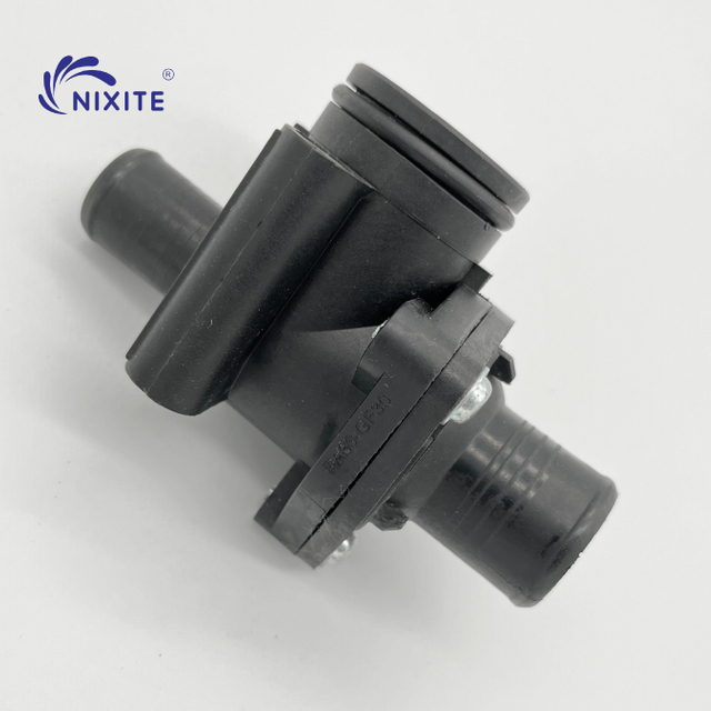 XS7Q-9K478-AD, JDE1901, JDE4149 Engine Coolant Thermostat Housing Assembly