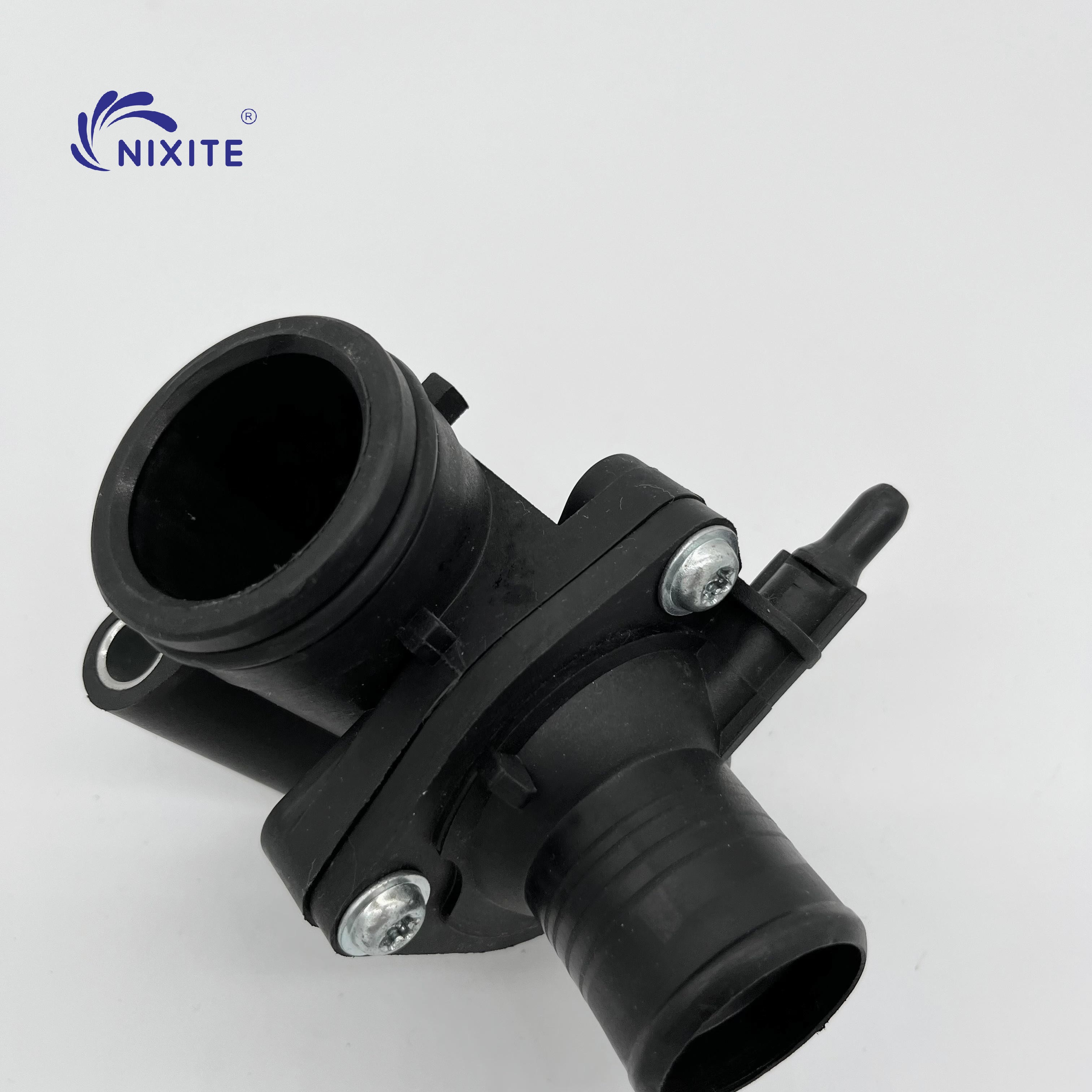XS7Q-9K478-AD, JDE1901, JDE4149 Engine Coolant Thermostat Housing Assembly